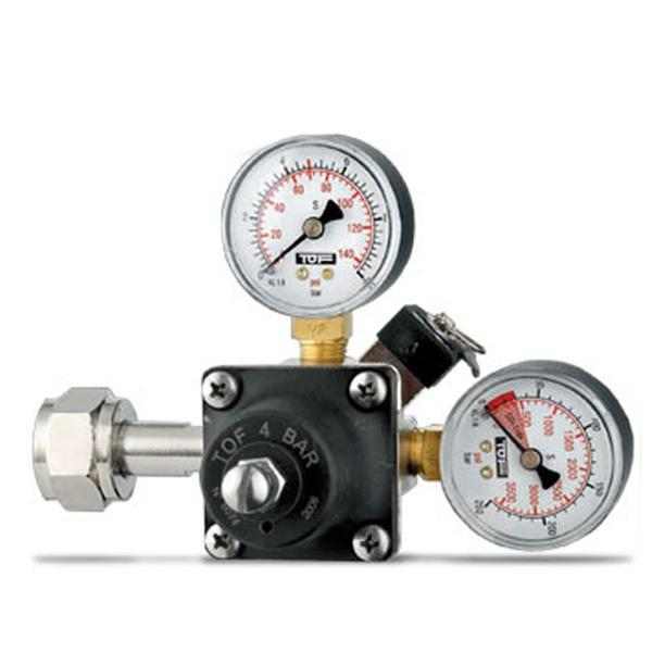 Riduttore di pressione CO2 per bombole ricaricabili a 2 manometri 7 bar (da 2 a 10kg) | Attacco 21,8X1/14